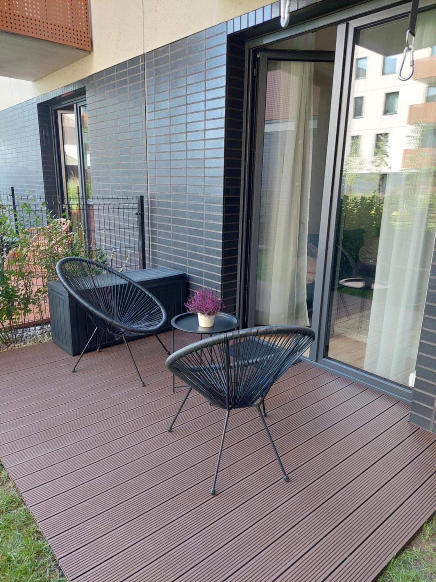 Apartament Aktorow Bronowice クラクフ エクステリア 写真