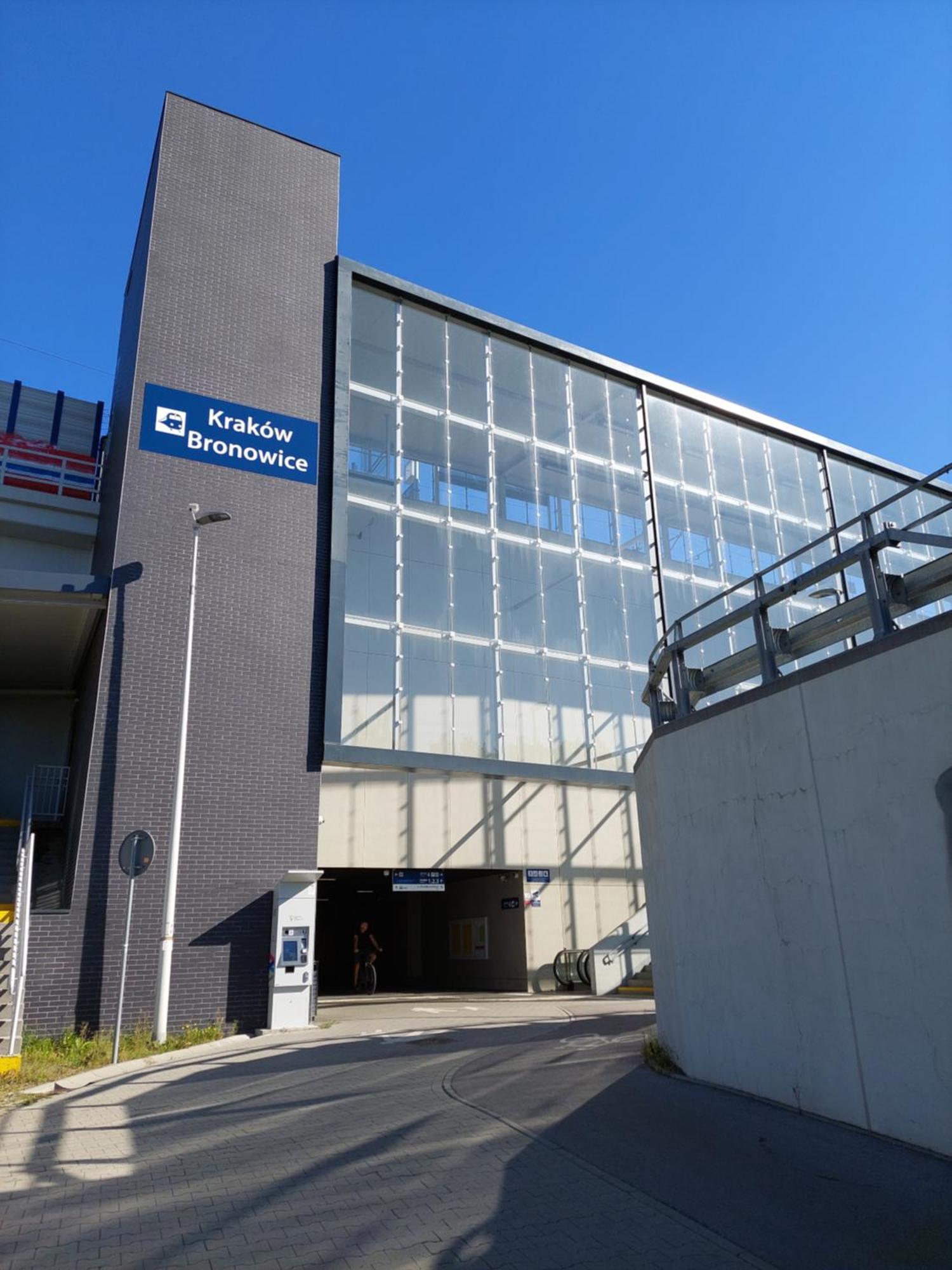 Apartament Aktorow Bronowice クラクフ エクステリア 写真
